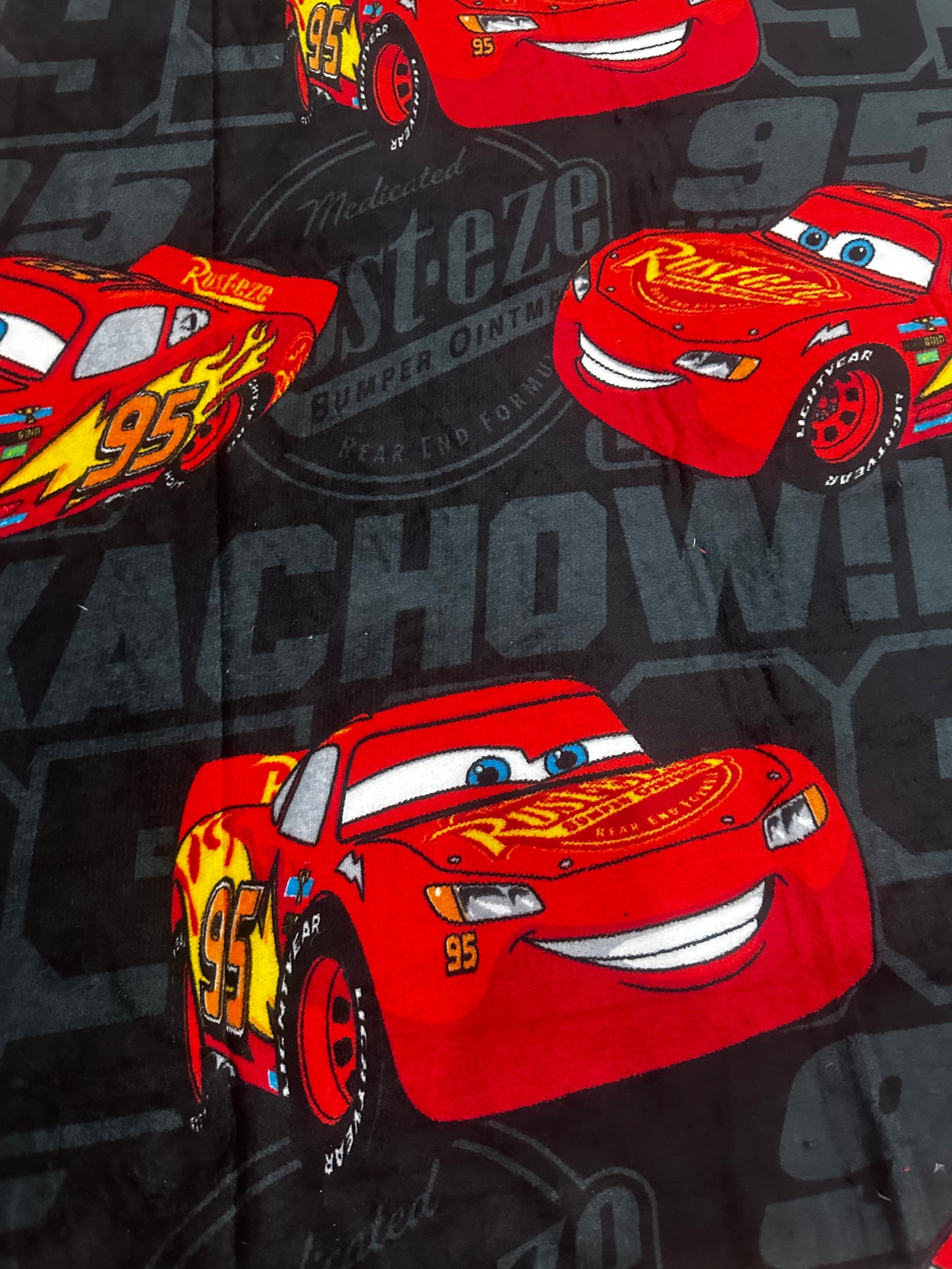 Disney Cars Fleece Kids 50"x70" Throw Blanket "Kachow"