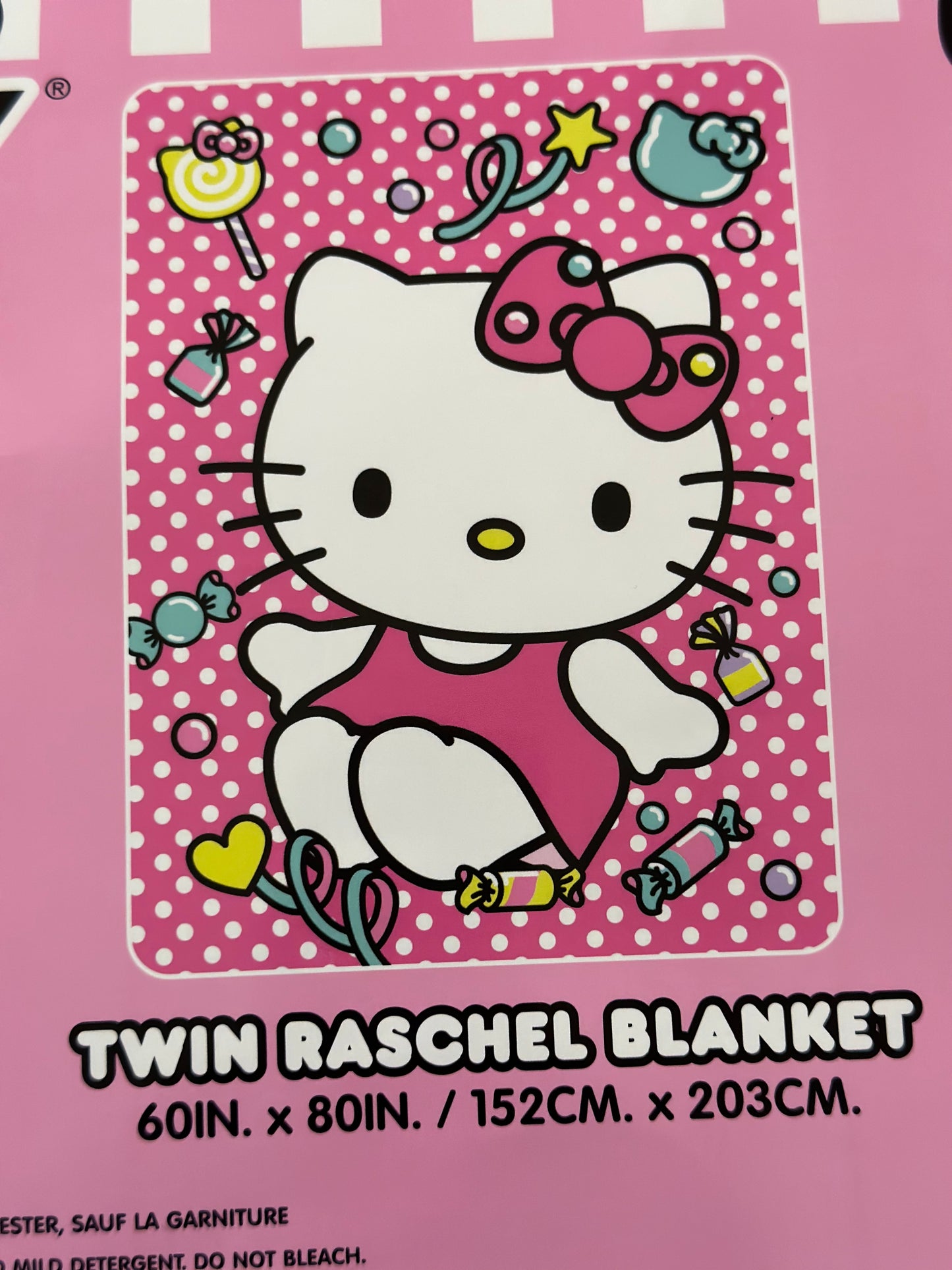 Hello Kitty Polka Dot Twin 60"x80" Extra Soft Plush Blanket