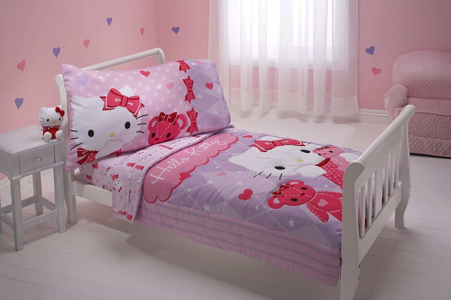 Sanrio 4 Piece Toddler Bedding Set, Hello Kitty and Friends