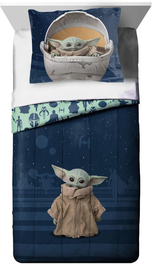 Star Wars Mandalorian Twin/Full Reversible Comforter and Sham 2 piece set