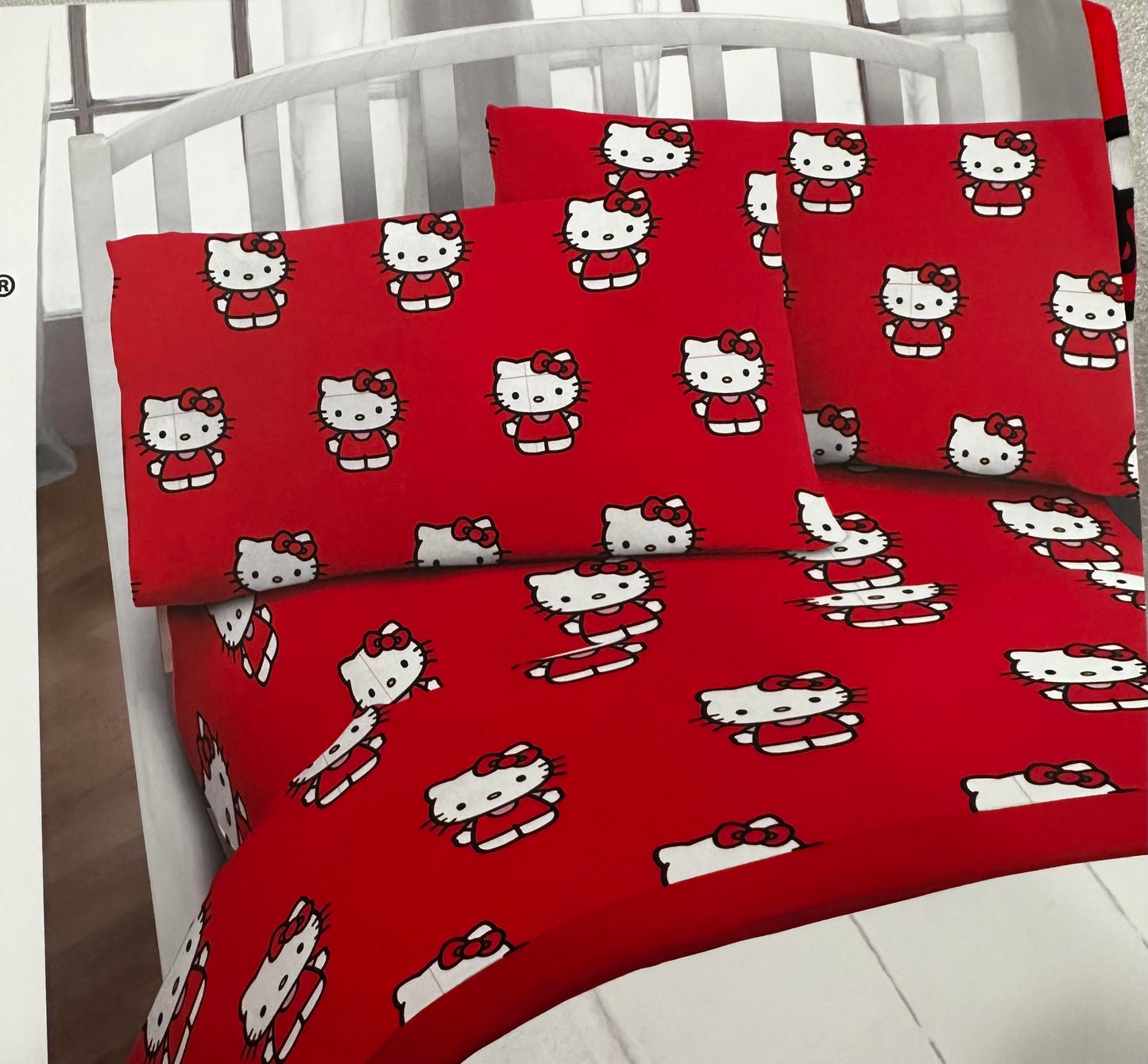 Hello Kitty Twin Size Sheet Set 3 Pieces "Classic Girl In Red" Red Kids Set