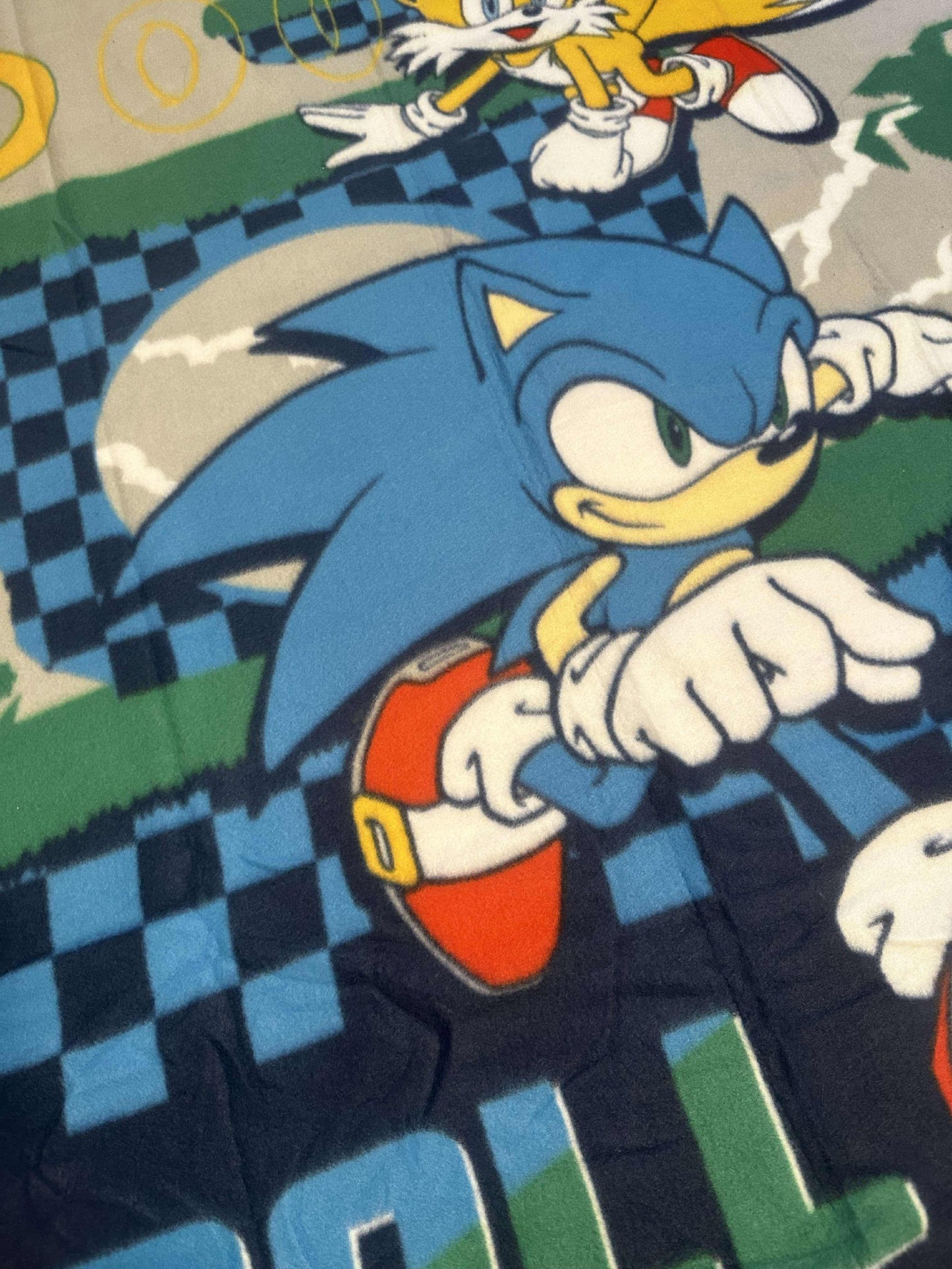 Sonic The Hedgehog Super Soft Fleece Throw 40"x50" Kids Blanket "Let's Roll"