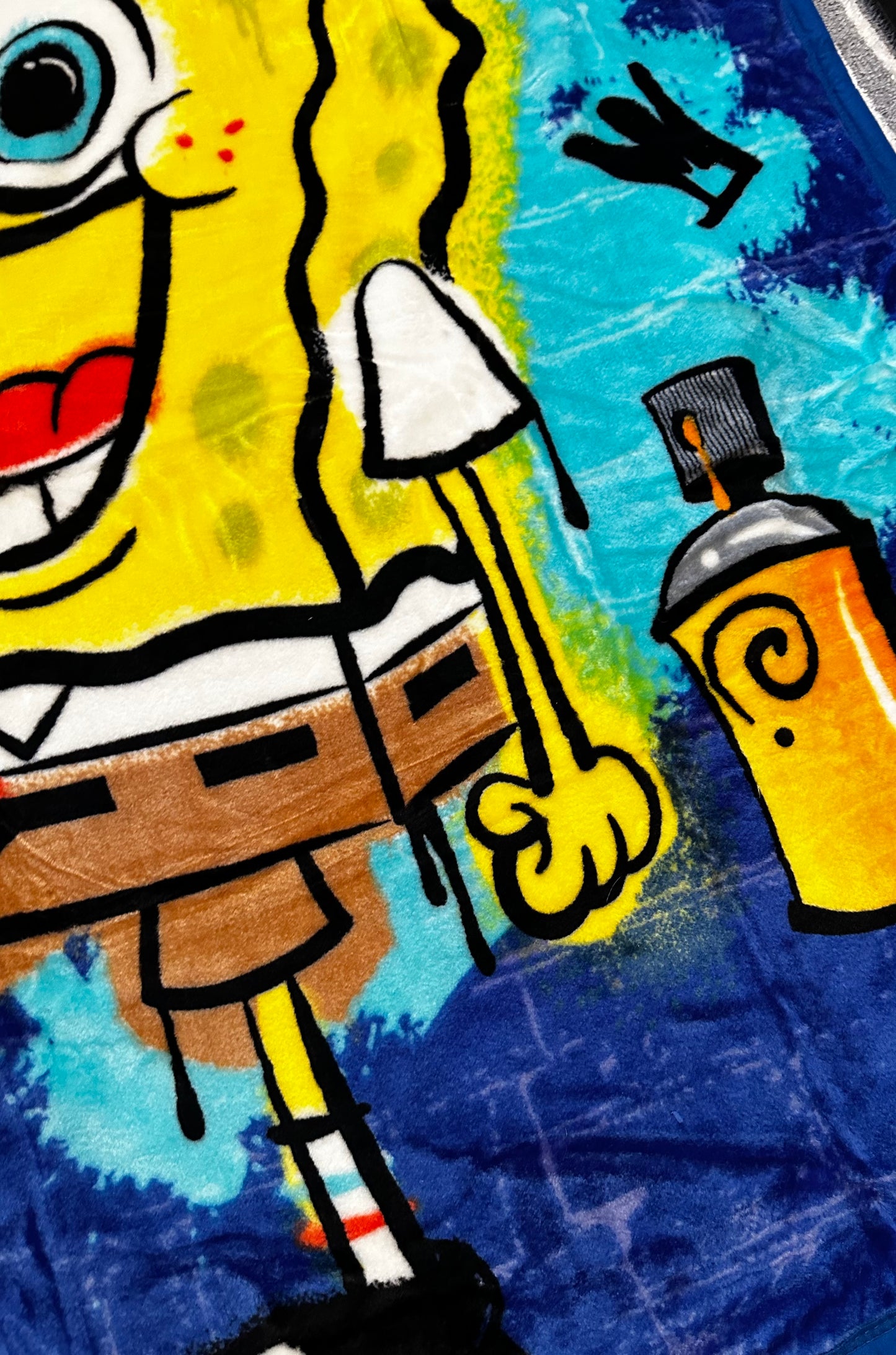 SpongeBob Extra Soft Plush 60"x80" Twin Size Blanket “Graffiti Bob”