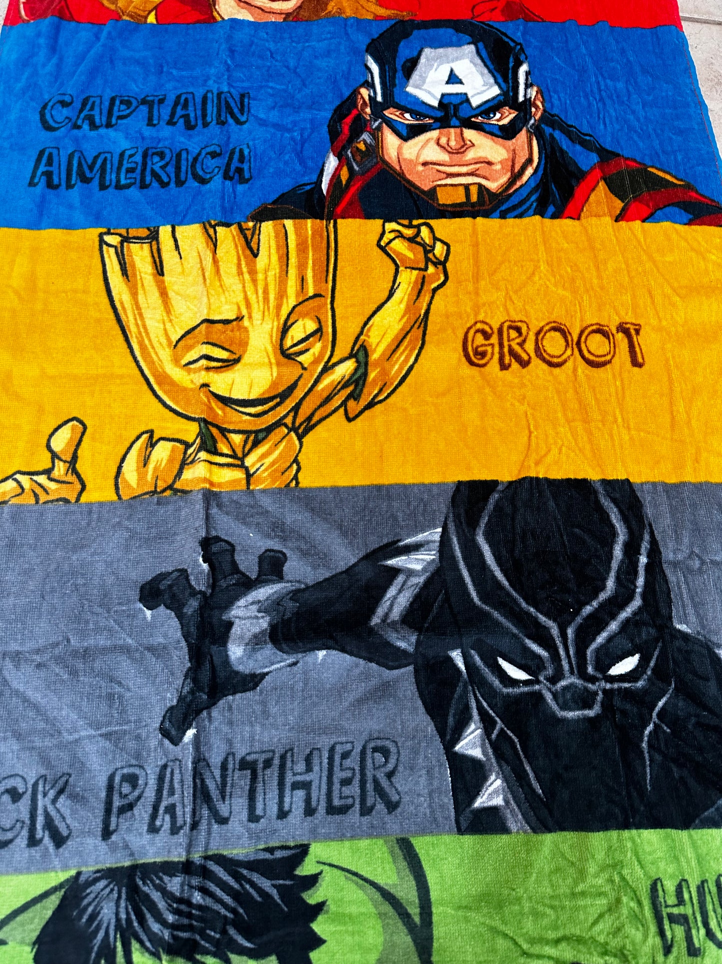 Marvel Avengers 100% Cotton 28"x58" Kids Beach Bath Towel