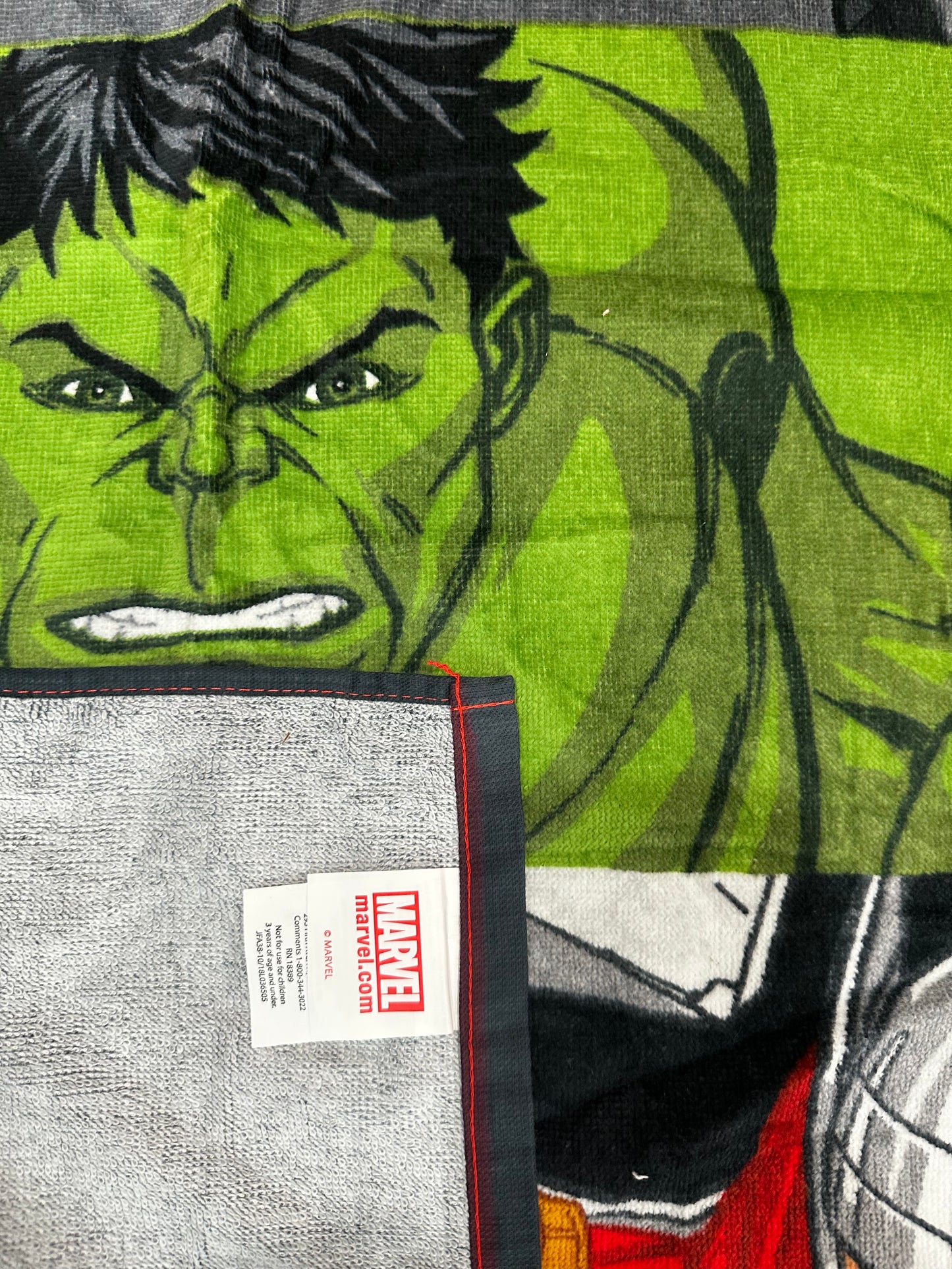 Marvel Avengers 100% Cotton 28"x58" Kids Beach Bath Towel