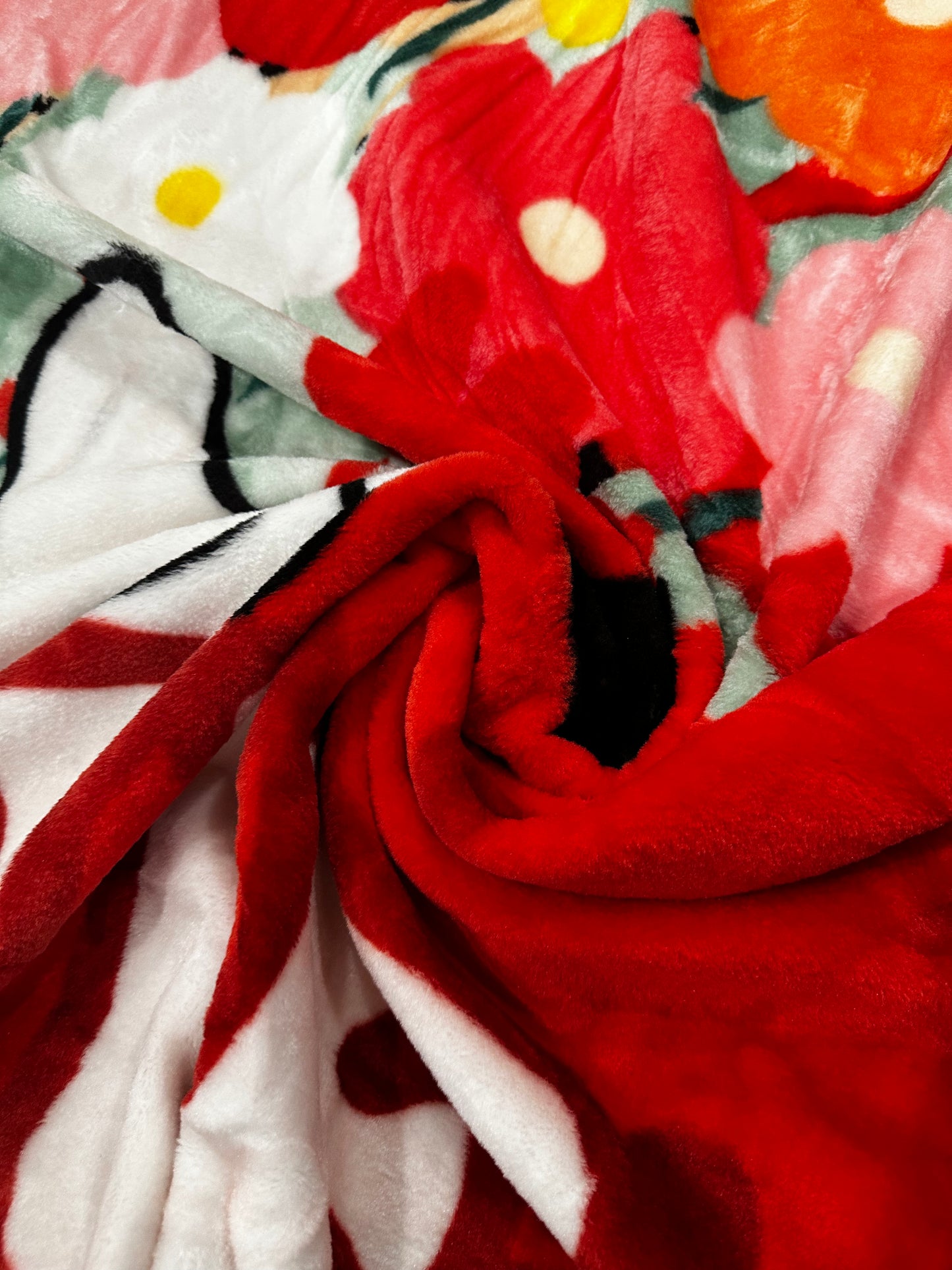 Minnie Mouse Flower Icon Twin Sized 60"x80" Plush Raschel Blanket