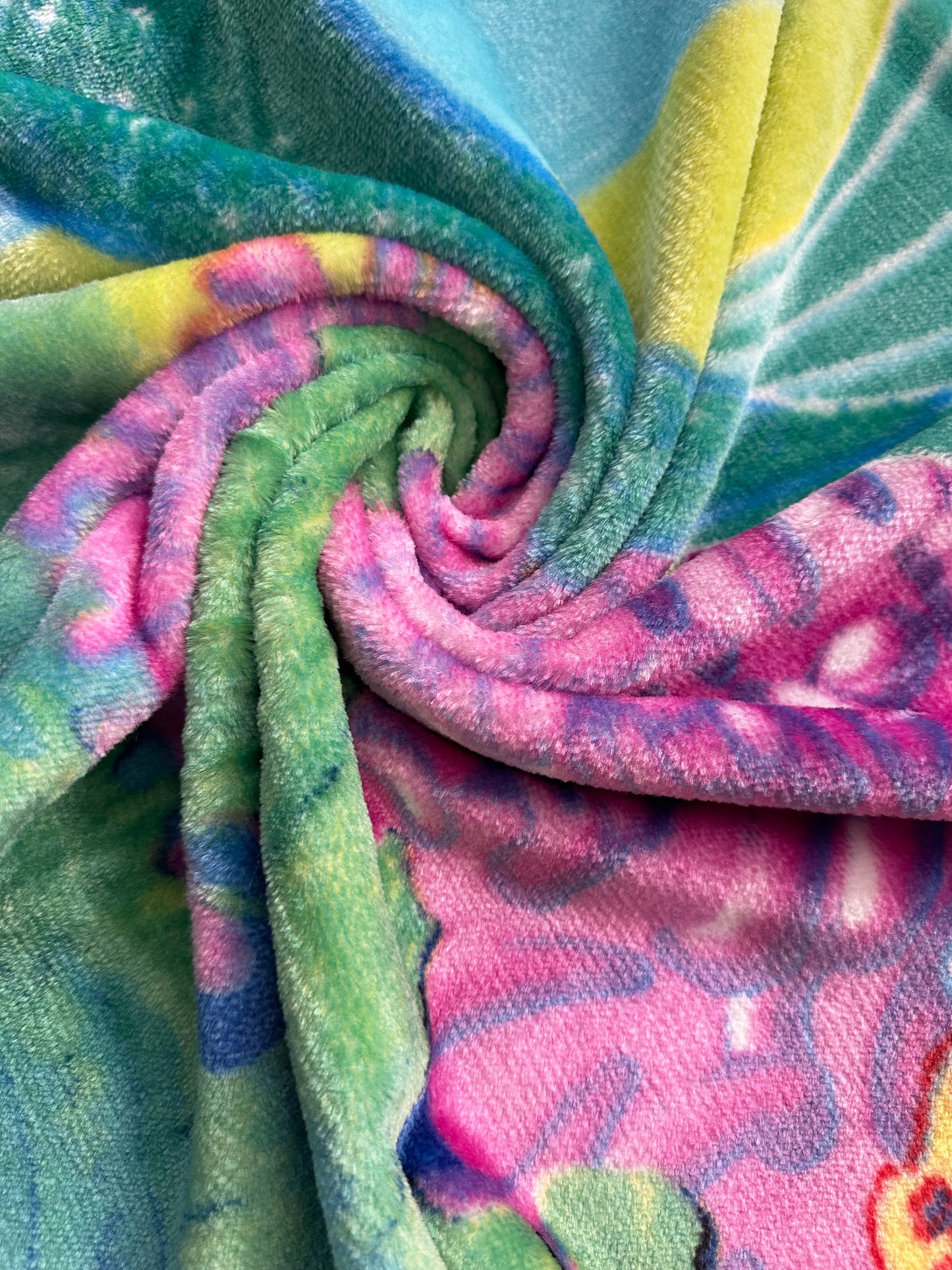 Seaside Ariel Little Mermaid Extra Soft Plush 60"x80" Twin Size Blanket