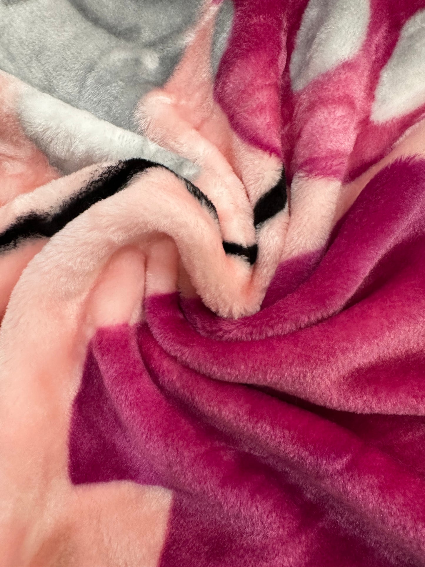 Minnie Mouse Shooting Stars Soft Plush Twin Size 60"x80" Plush Blanket