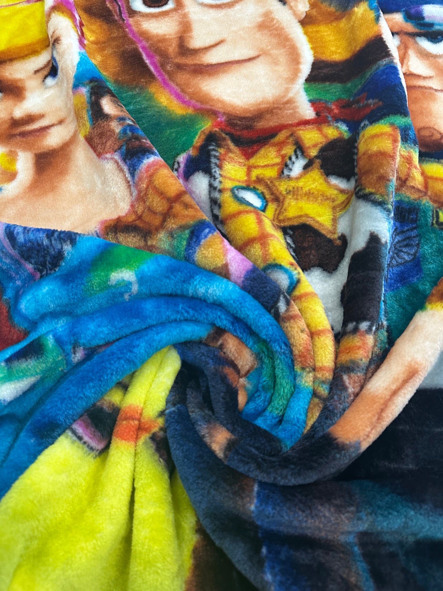 Classic Toy Story Extra Soft Plush 40"x50" Throw Blanket TT