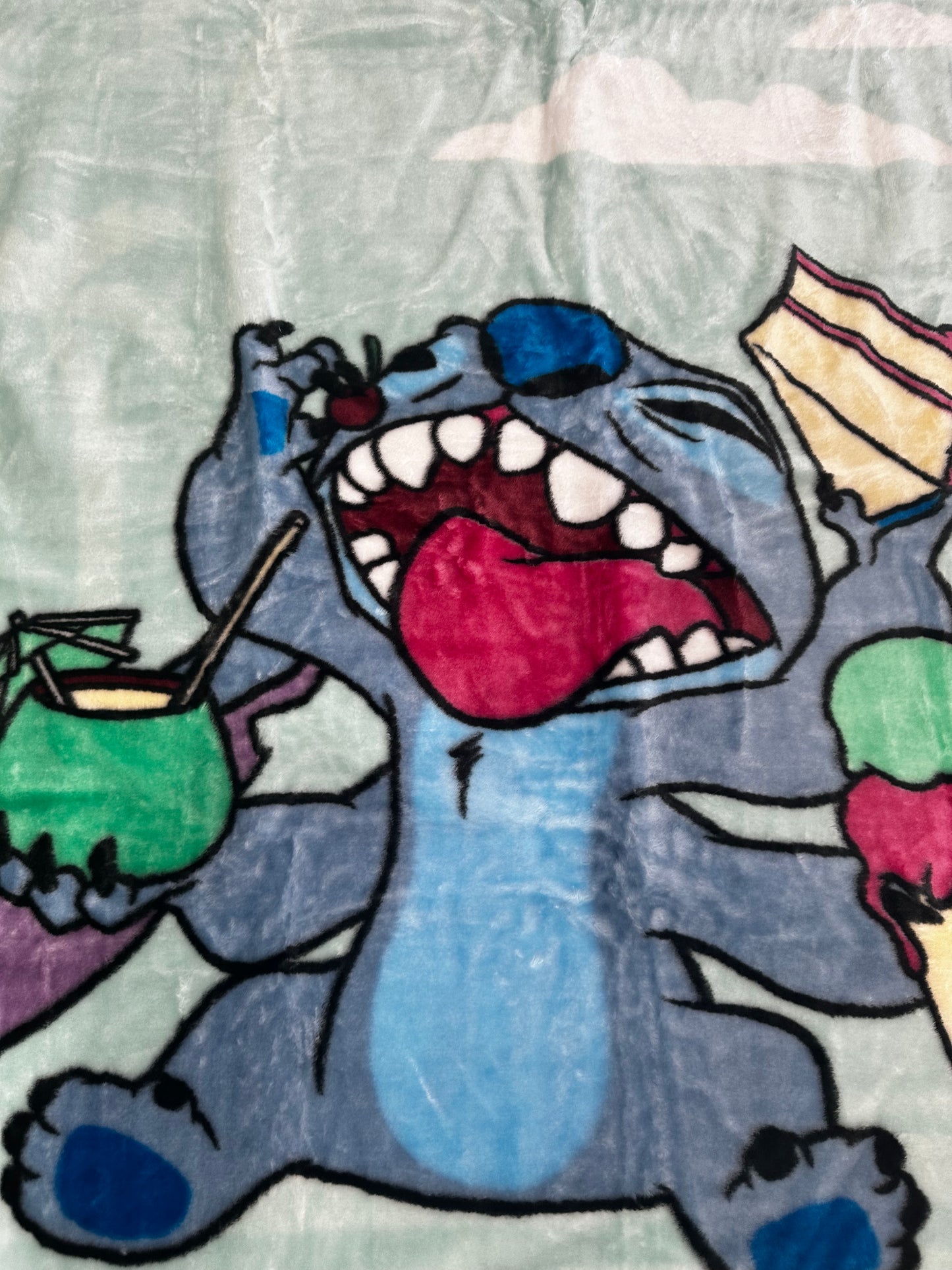 Stitch "My Happy Place" Plush 40"x50" Throw Blanket TT