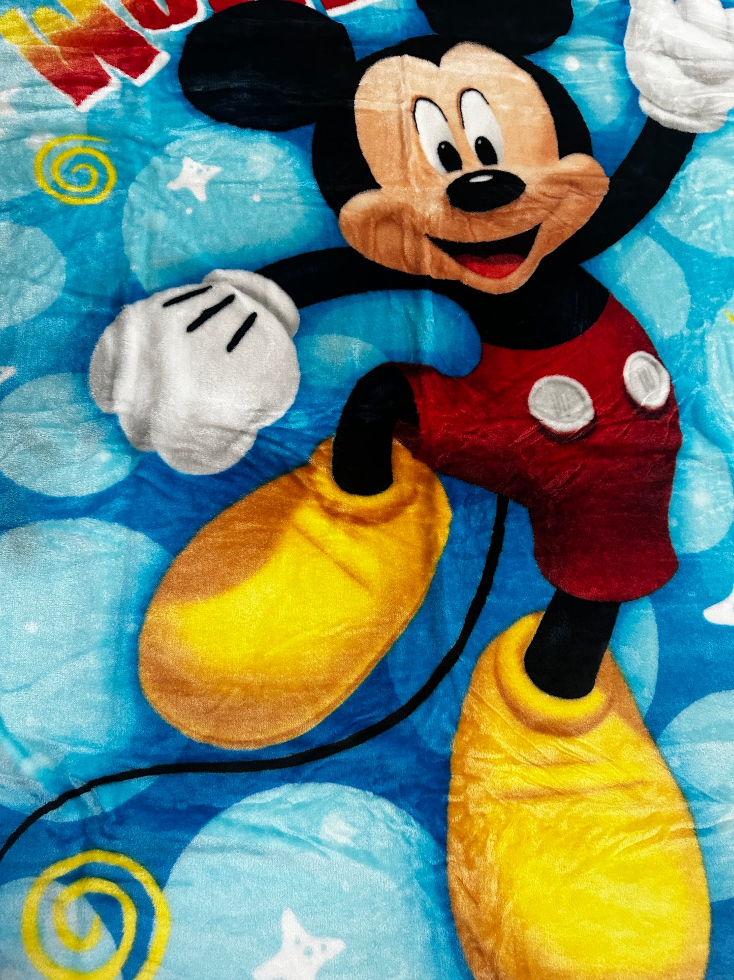 Mickey Mouse Wowza! Super Soft Twin Size Plush Blanket 60"x80"