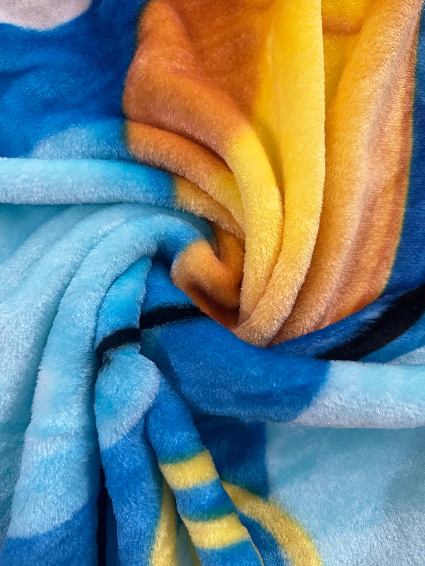 Mickey Mouse Wowza! Super Soft Twin Size Plush Blanket 60"x80"