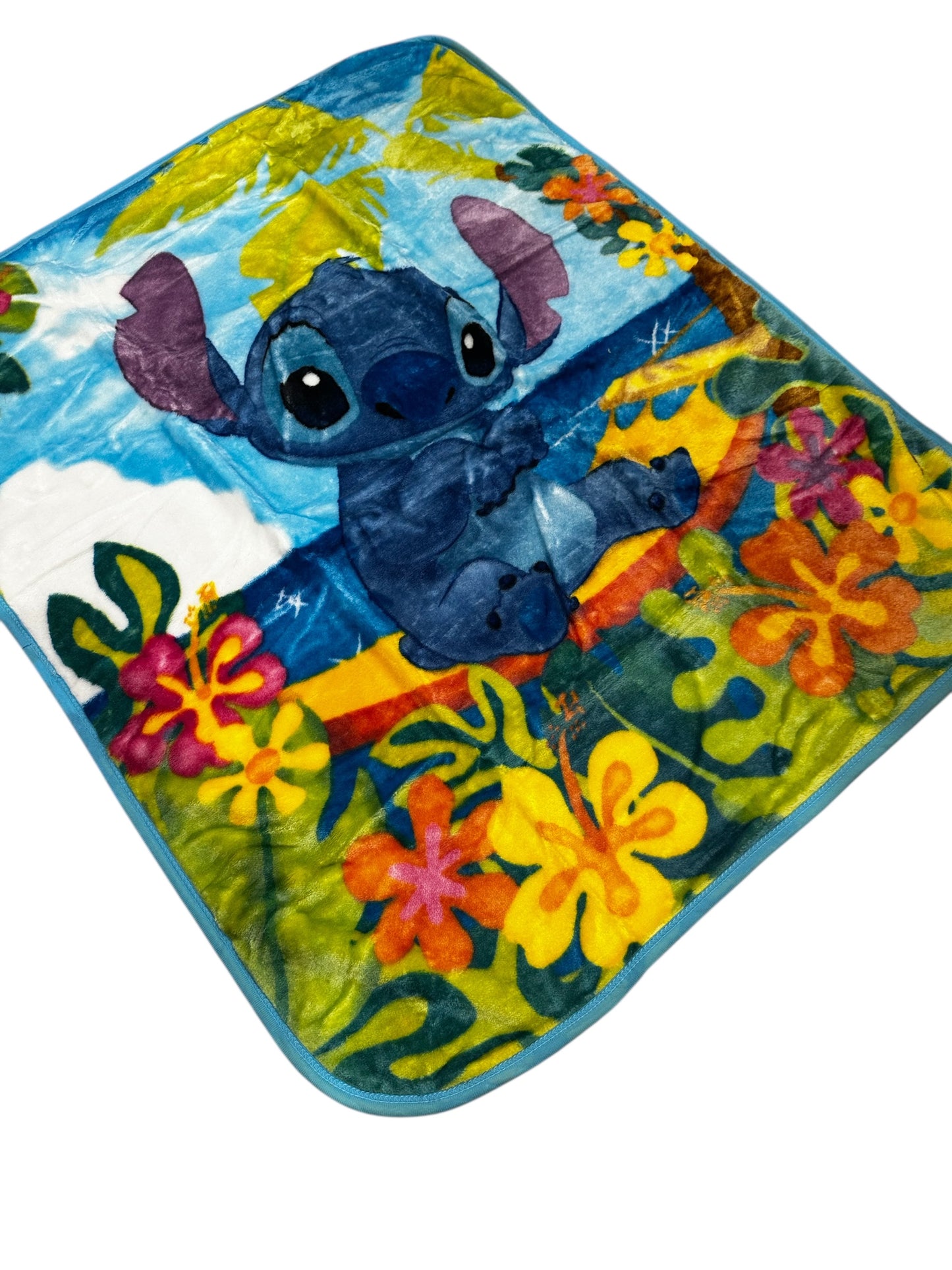 Lilo & Stitch Soft Plush 40"x50" Throw Blanket "Chillin Stitch" TT