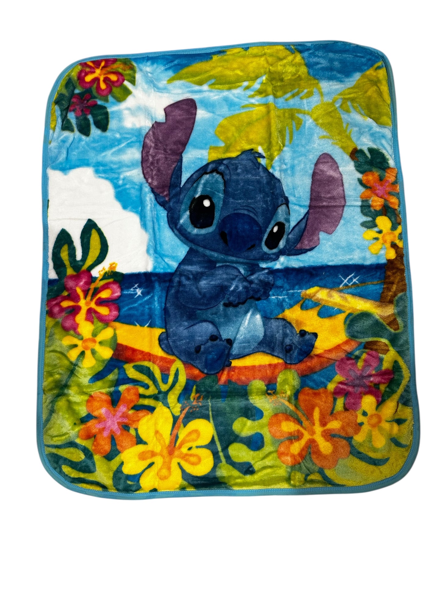 Lilo & Stitch Soft Plush 40"x50" Throw Blanket "Chillin Stitch" TT