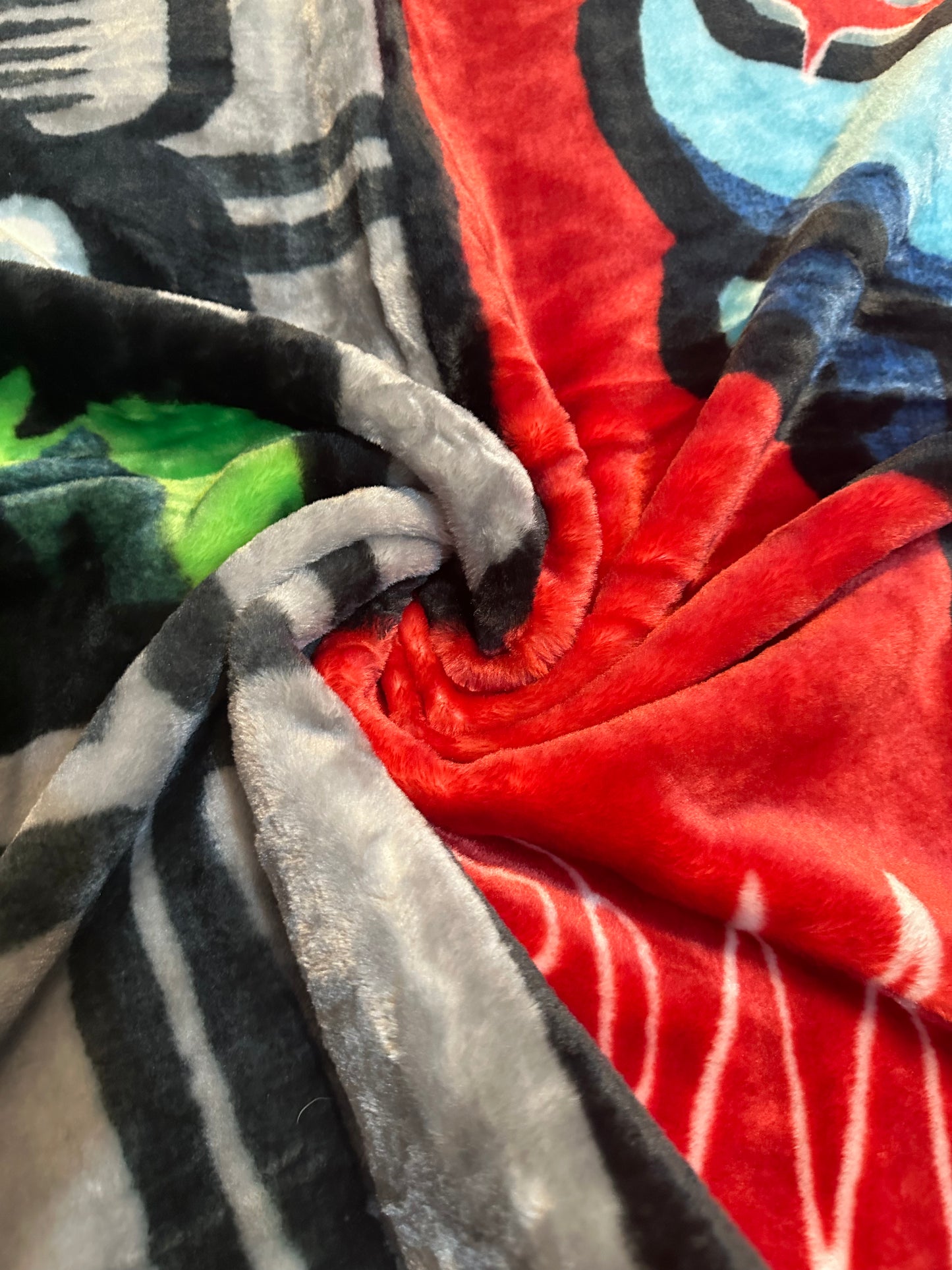 Among US Twin Full Plush Rachelle Blanket 60"x80"