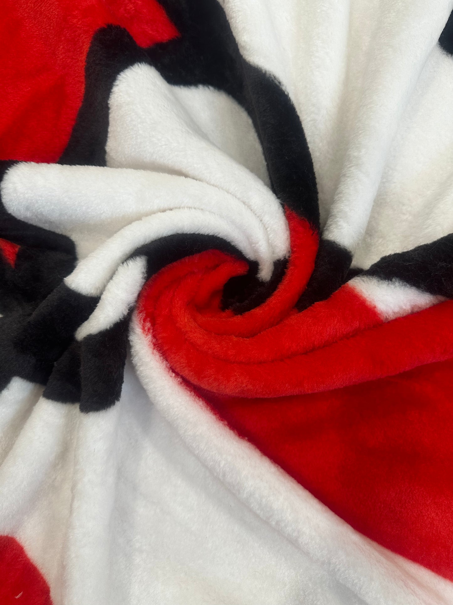 Hello Kitty  Stripes Twin 60"x80" Extra Soft Plush Blanket