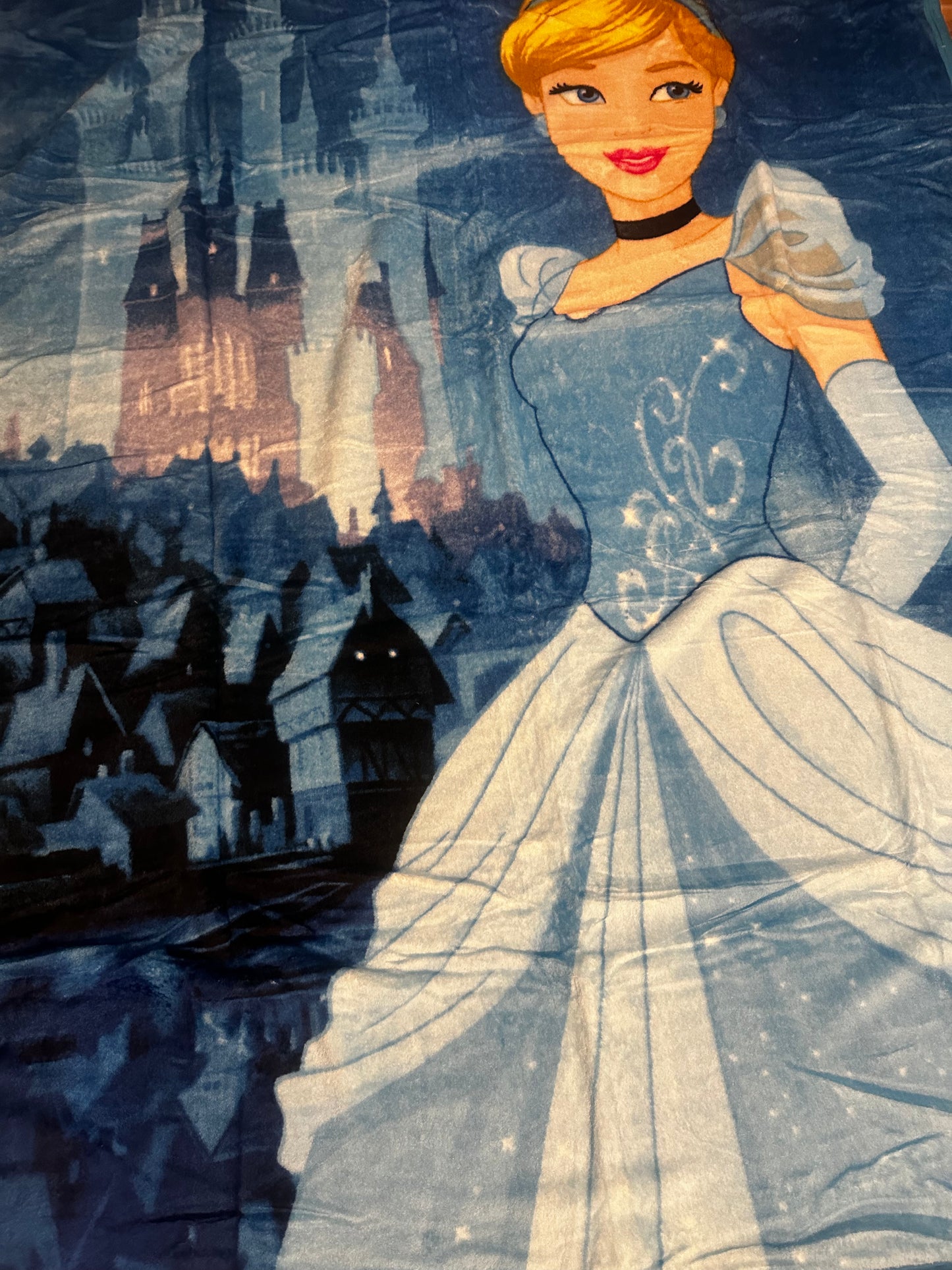 Disney Princess Cinderella Soft Plush 60"x80" Twin Size Blanket "Aim for Your Dreams"