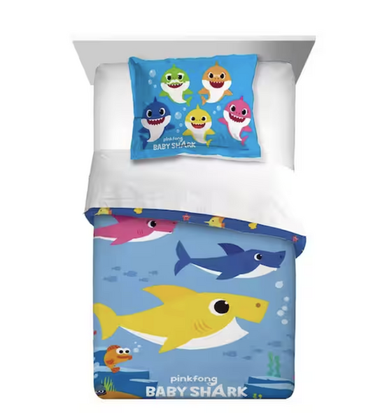 Baby Shark Soft Reversible Comforter Kids Bedding  Twin/Full 2 Pieces