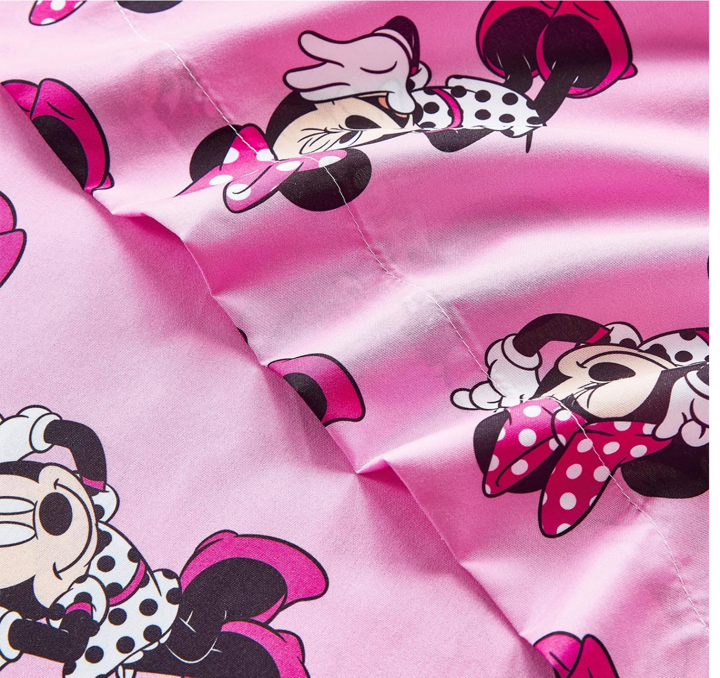 Minnie Mouse Twin Bedding Bedspread, Flat Sheet, Fitted Sheet Pillowcase 4 Pieces Set
