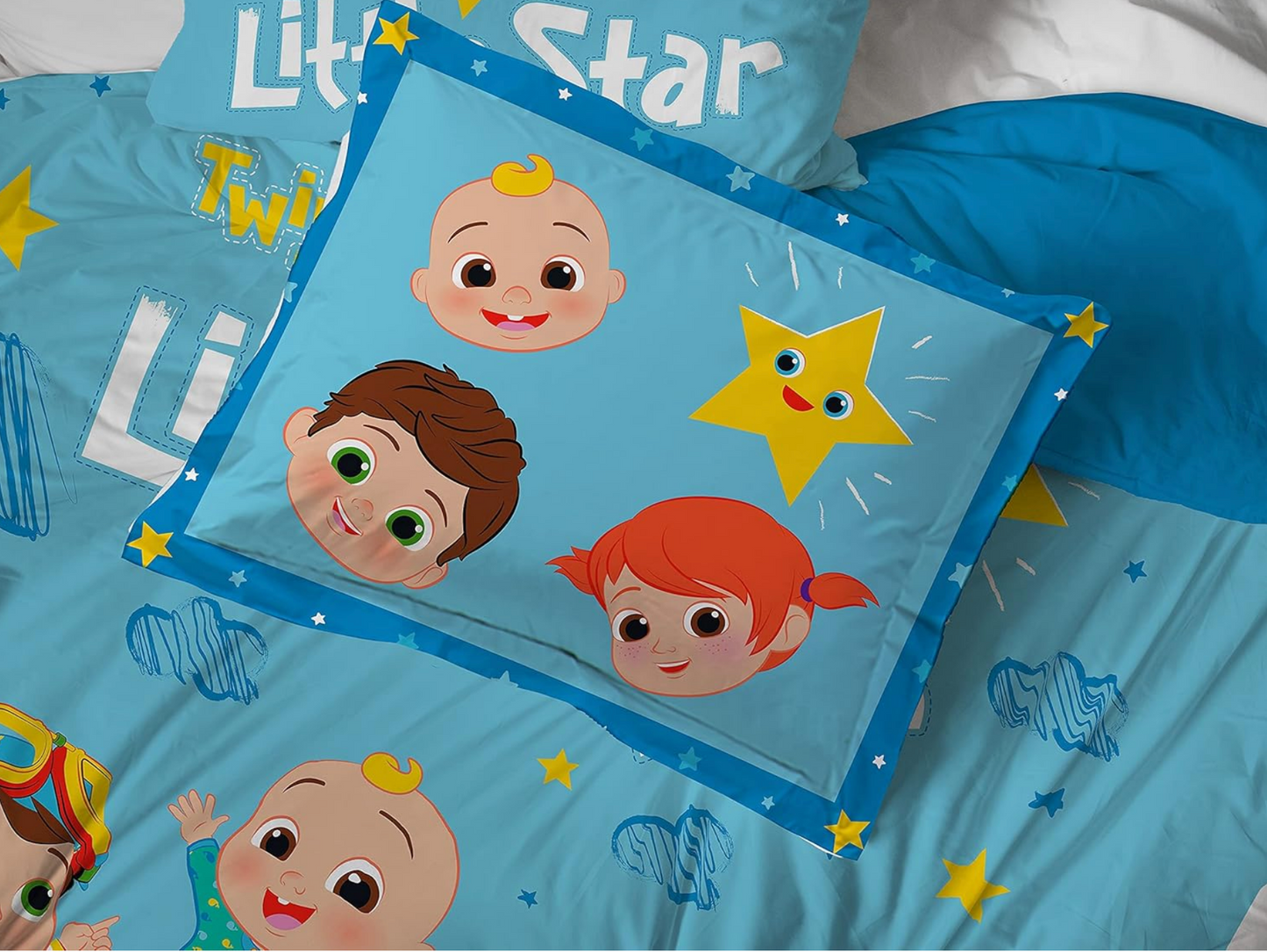 CoComelon Little Star 7 Piece Full Size Bedding Comforter Set