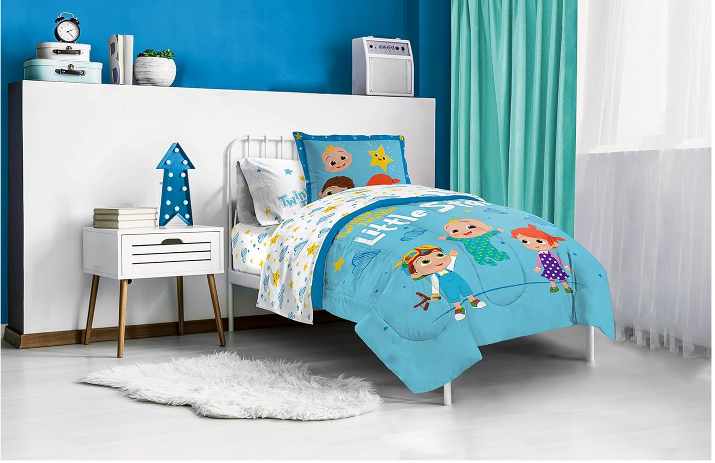 CoComelon Little Star 7 Piece Full Size Bedding Comforter Set