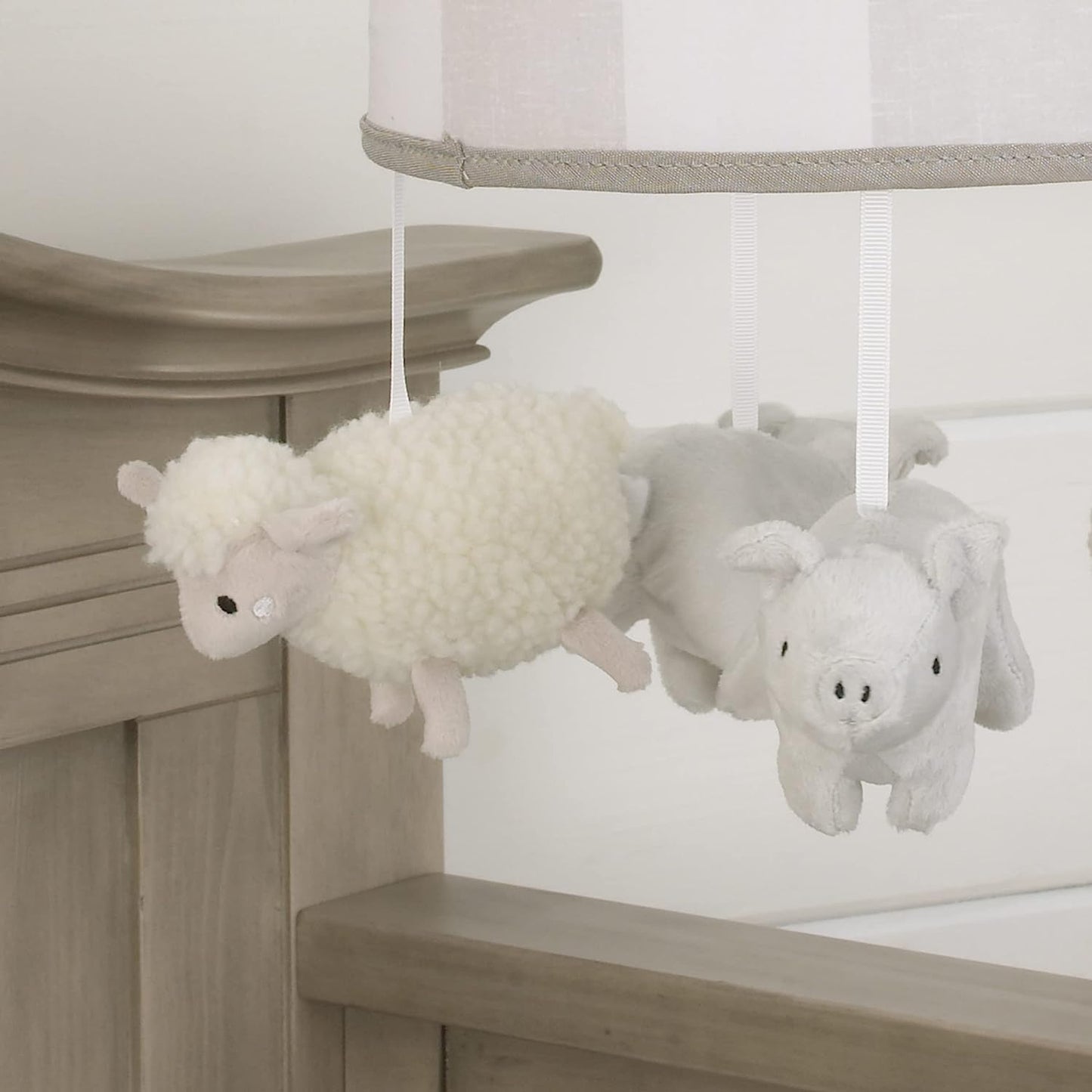 NoJo Rustic Farmhouse Gray and White Buffalo Check Piggie and Sheep Musical Mobile