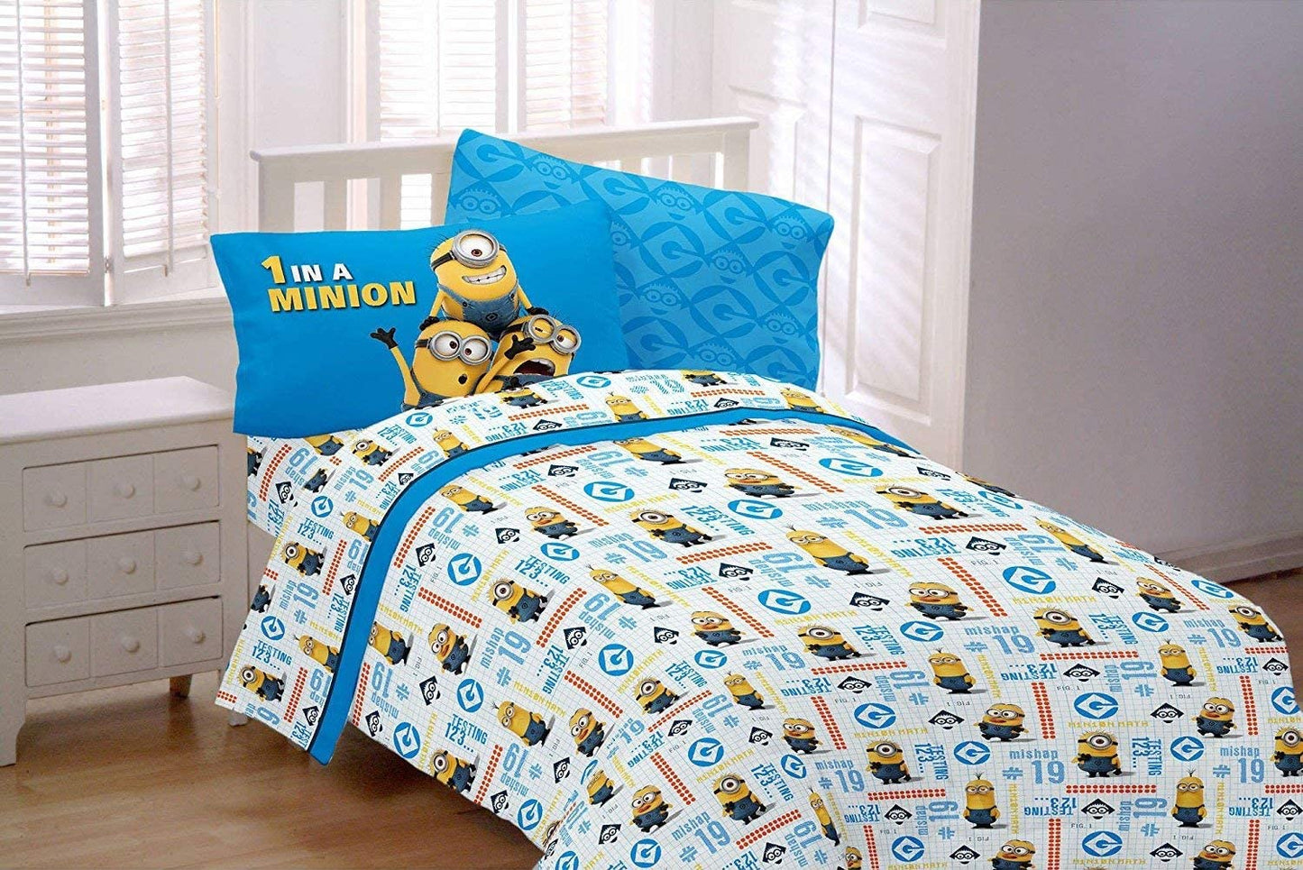 Despicable Me Once in a Minion Twin Sheet Set