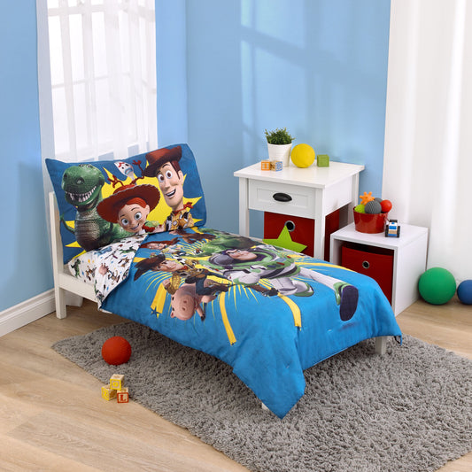 Disney Toy Story Toddler Bedding Set "Taking Action" 4-Pieces Boy Toddler Bed Size
